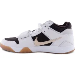 نایک جردن جامپمن جک ترویس اسکات